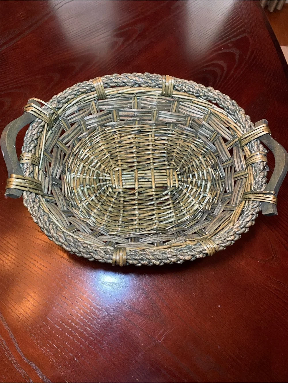 Handwoven Green-Brown Decorative Wicker Basket Bowl 18.5x14.5x4